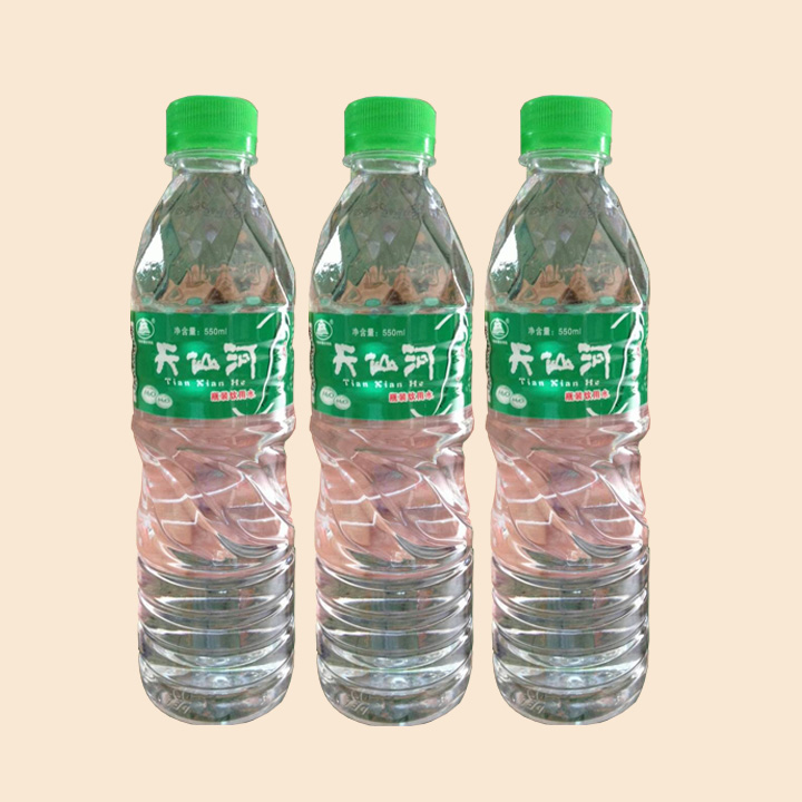 瓶装山泉水